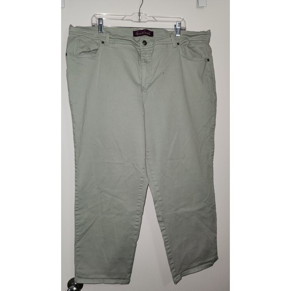Gloria Vanderbilt Womens Sz 24W Short Sage Green Bootcut Denim Jeans Stretch